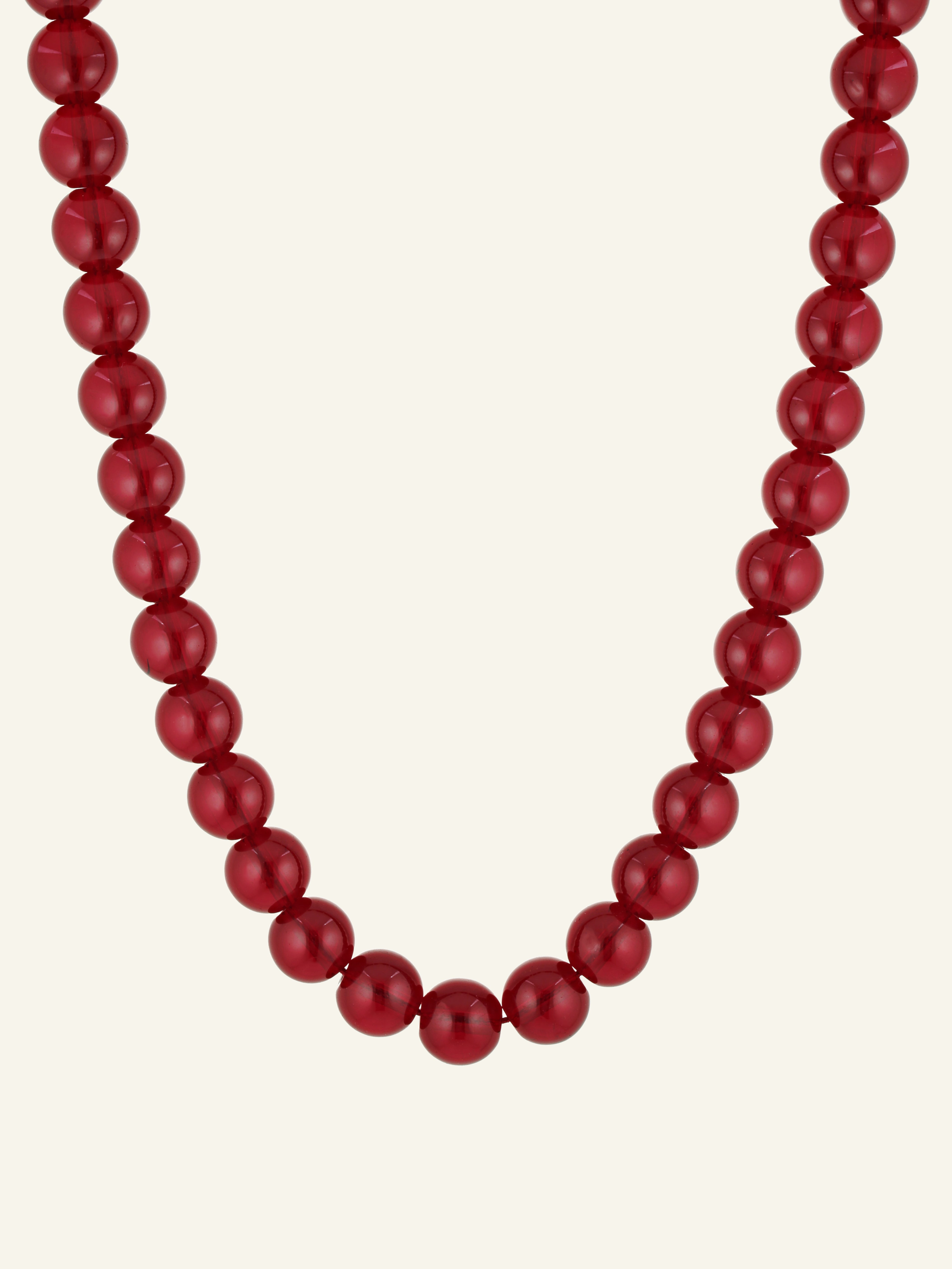 Elu Garnet Necklace