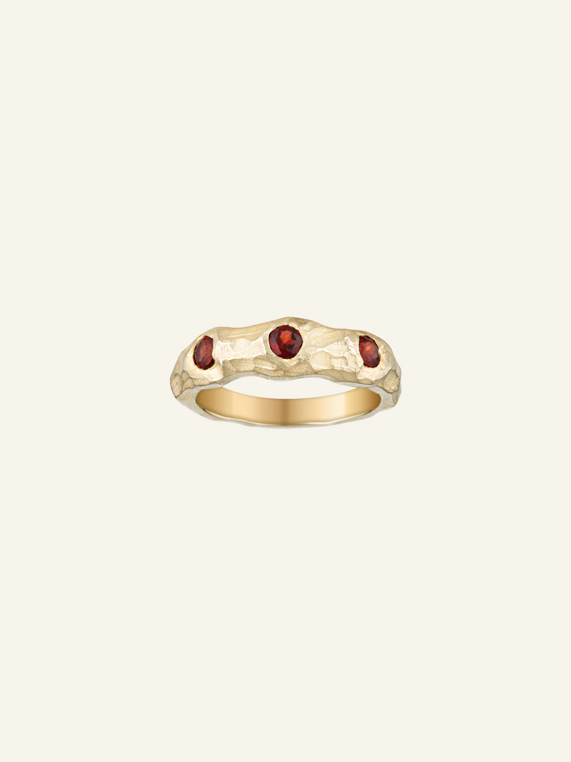 9k Solid Gold Textured Garnet Ring