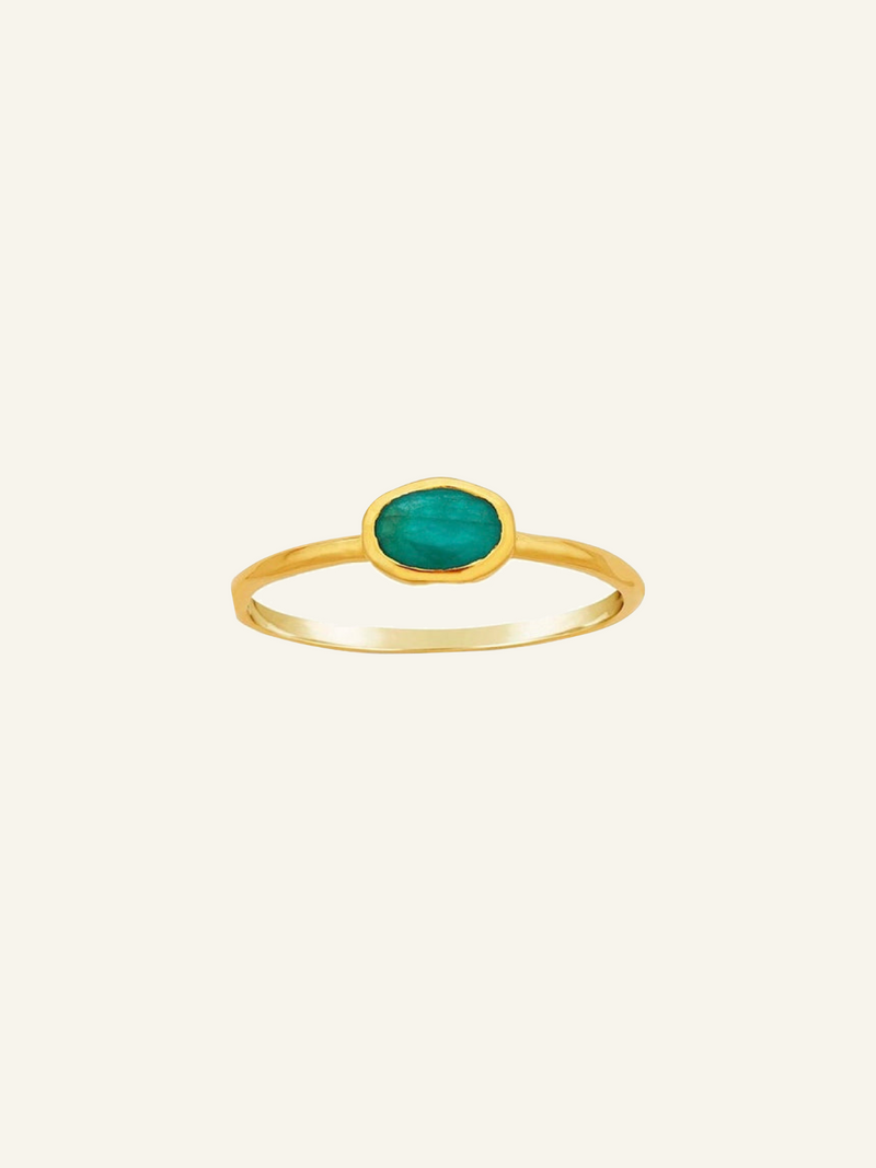 14k Oval Emerald Ring
