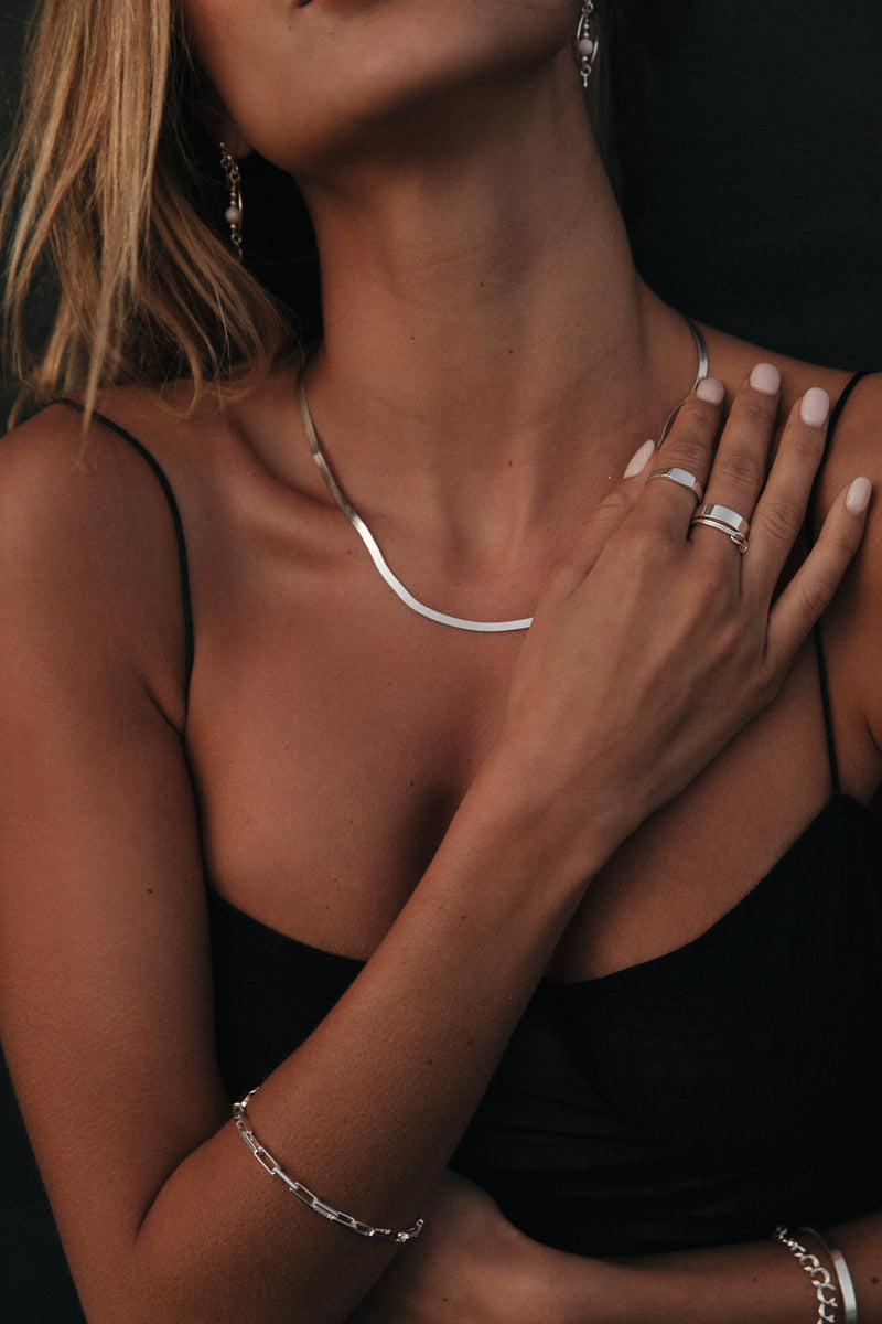 Sui Bracelet | Women's Silver Chain Bracelets - Love Isabelle Jewellery
